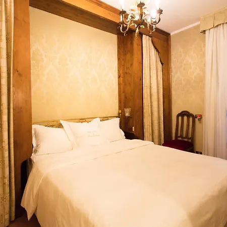 Hotel Flora Venecia