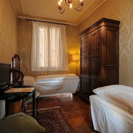 Hotel Flora Venecia