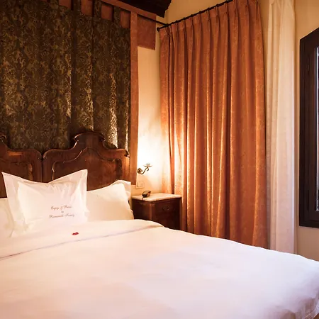 酒店 Flora - By Romanelli Family 3*