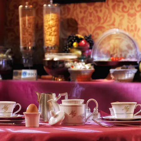 Flora - By Romanelli Family 威尼斯