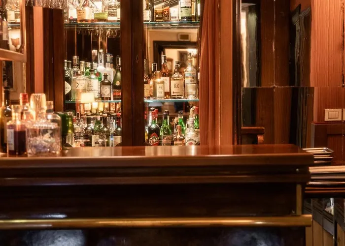 Flora - By Romanelli Family 3*