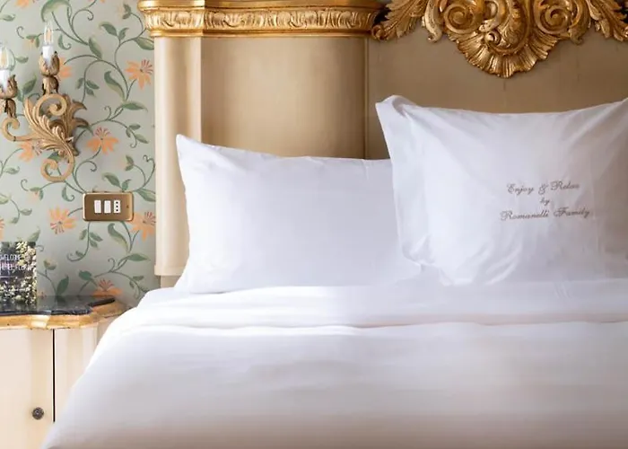 Flora - By Romanelli Family 3* Venetië