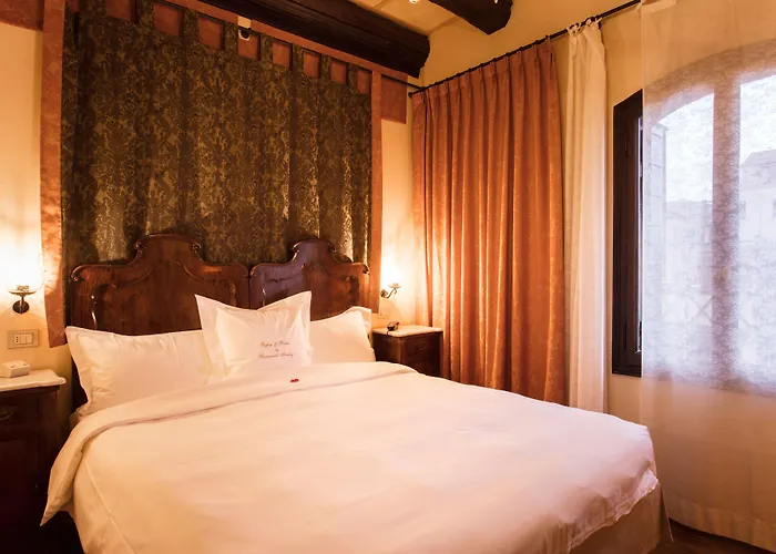 Flora - By Romanelli Family Hotel