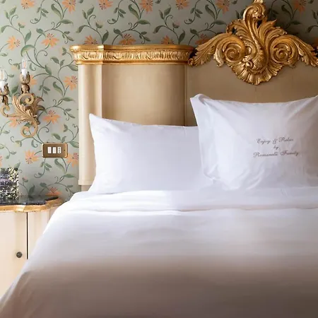 Flora - By Romanelli Family 3* Velence