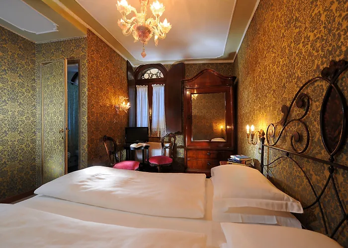 Flora - By Romanelli Family Hotel 3*